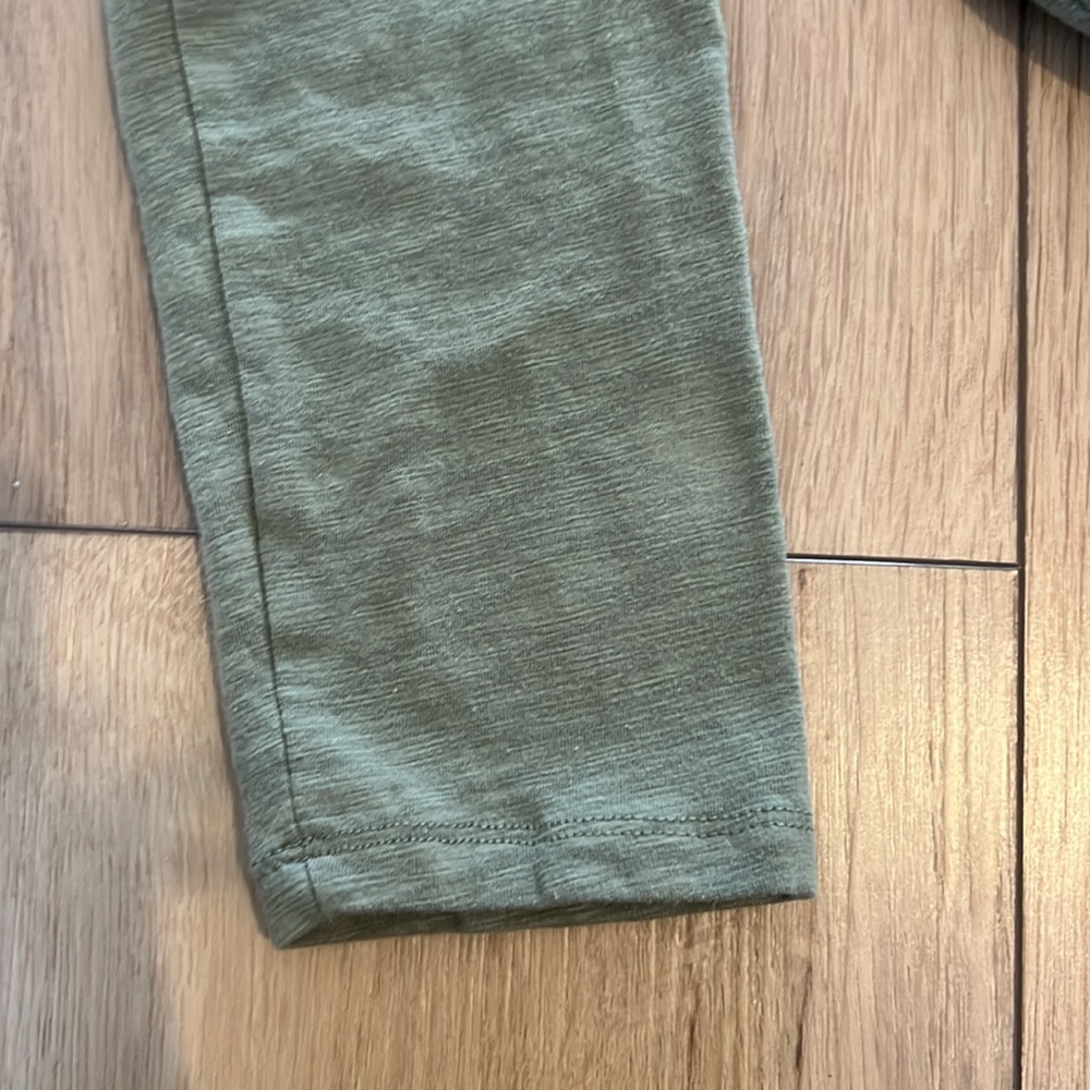 Gap Button Up Long Sleeve Tee - image 6